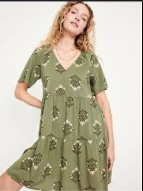 Old Navy Olive Green Floral V-Neck Tiered Mini Dress